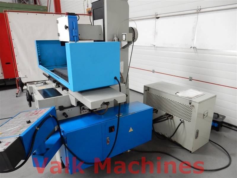 For sale Used Surface grinder Joen Lih, type JL3060ATD